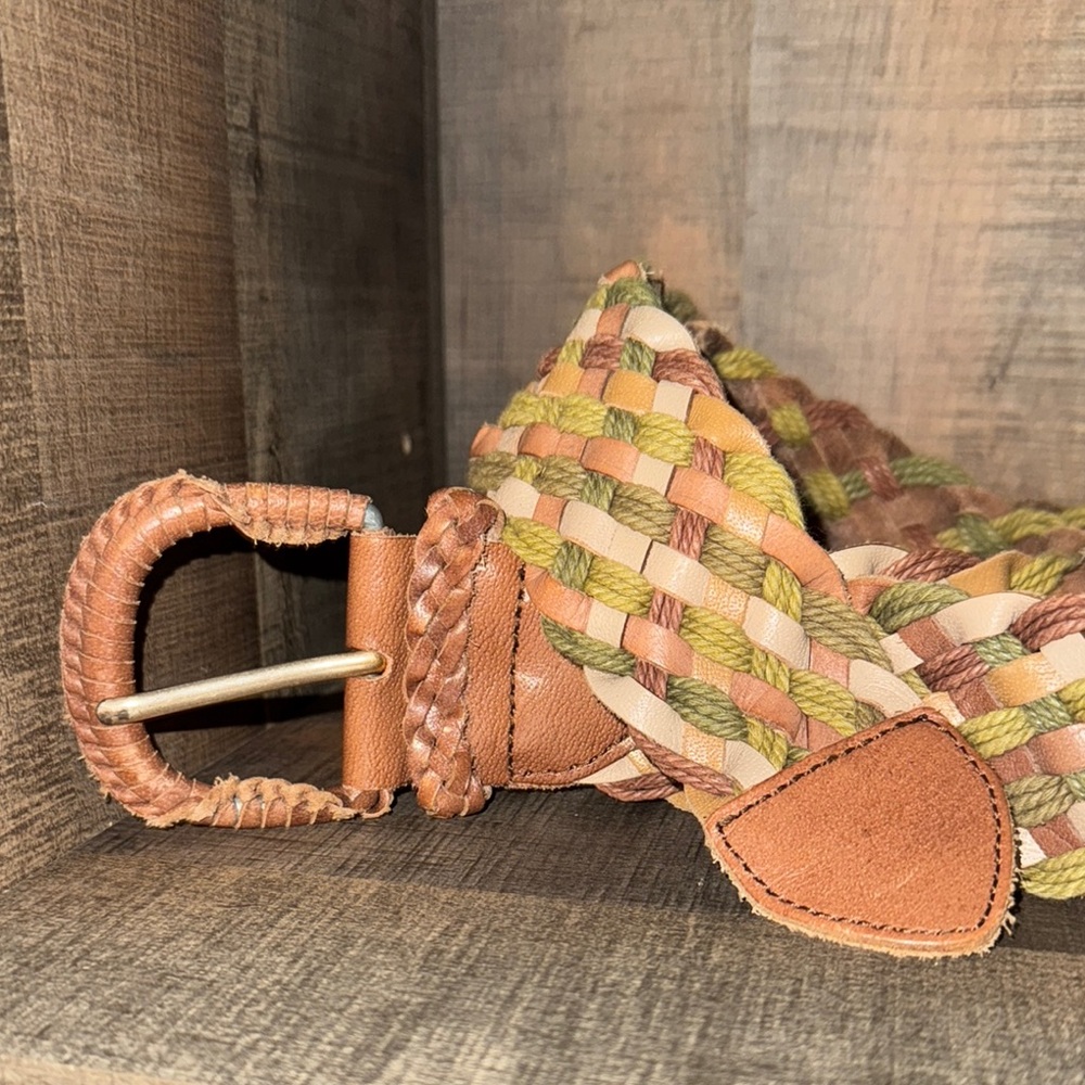 HOLLISTER BELT-size  M/L